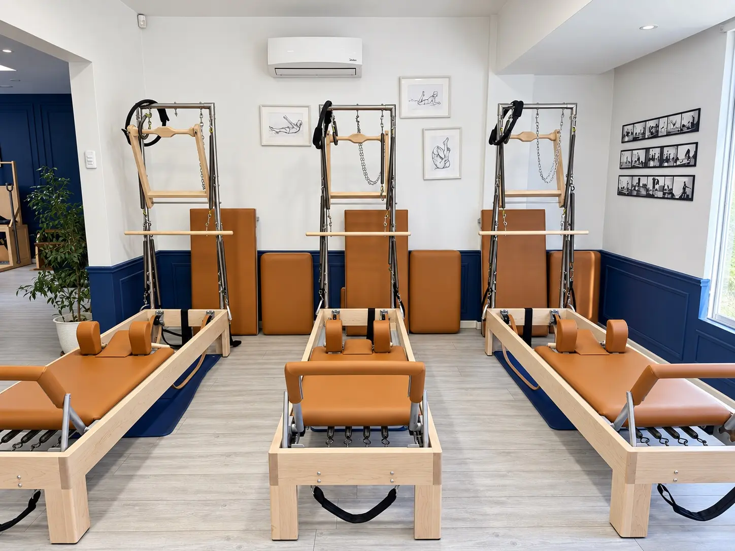 Tres reformers para clases de Pilates en grupos reducidos en El Golf